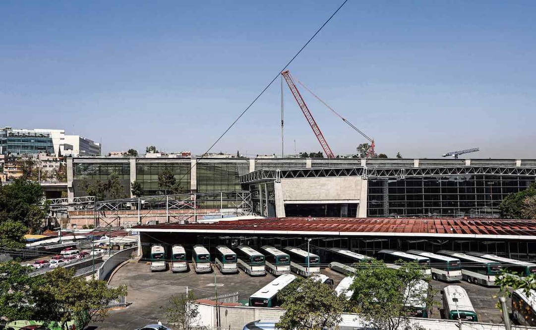 En el piso cuatro estará el vestíbulo, donde se ubican las pasarelas que tendrán conectividad con la L1 del Metro y la terminal de autobuses. Foto: Gabriel Pano / EL UNIVERSAL
