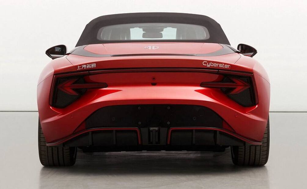 MG Cyberster Roadster