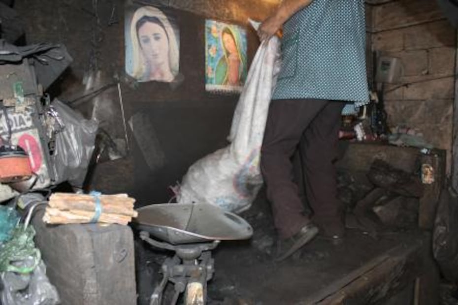 Adiós a la tradición de cocinar con carbón