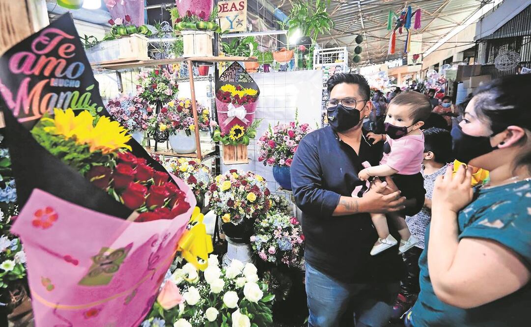 Canaco CDMX dijo que los giros como florerías, aparatos electrónicos, línea blanca, son algunos con mayor dinamismo el 10 de mayo. Foto: Archivo EL UNIVERSAL