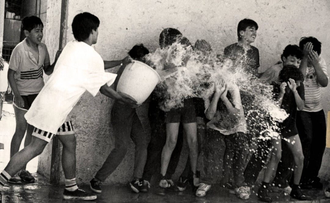 Ecatepec multará a quien tire agua en Sábado de Gloria. Foto: Archivo El Universal