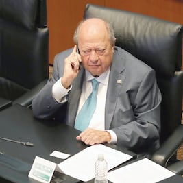 Promueve STPRM amparo a favor de Romero Deschamps