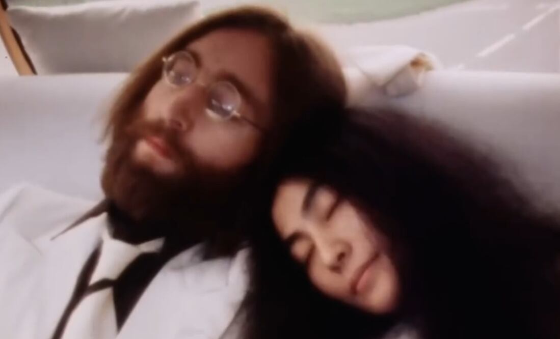 Yoko Ono y John Lennon. Foto: Captura vía Instagram oficial de Yoko Ono.