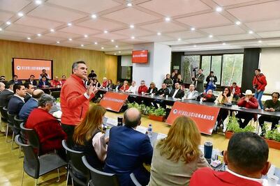 Manifiesta el PRI su total apoyo a Beatriz Paredes