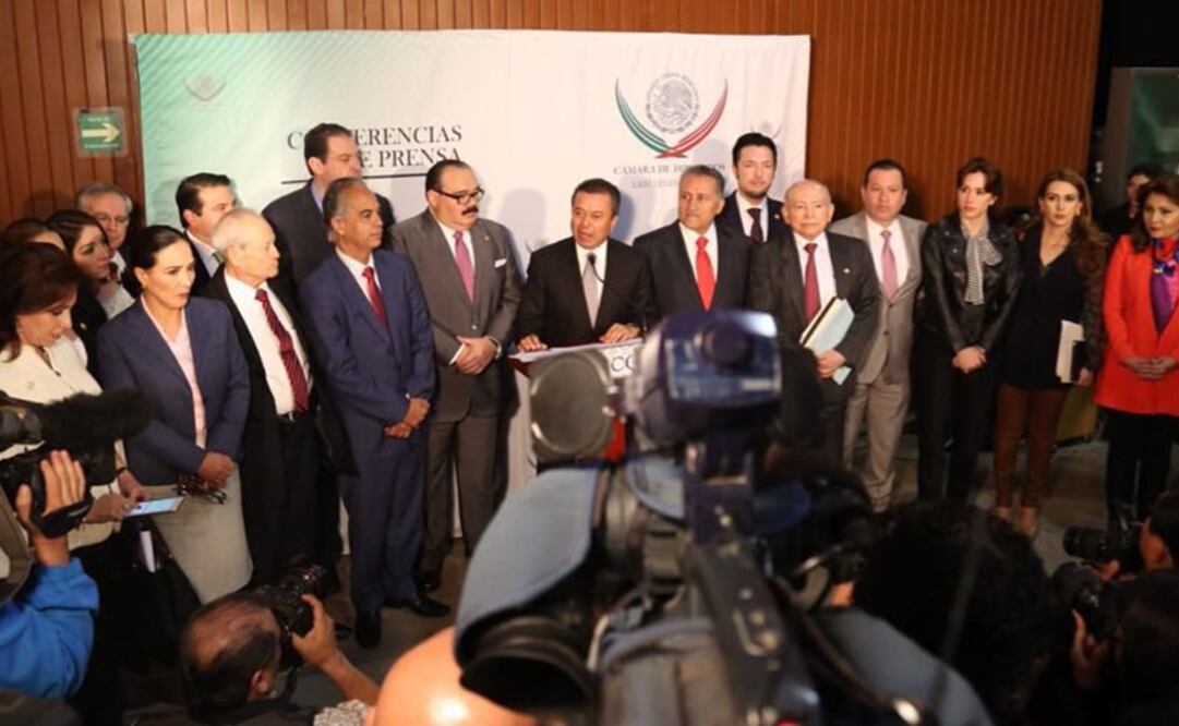 En un mensaje a medios, el líder priísta dijo que atienden las protestas ciudadanes pero llamó a rechazar actos vandálicos. /Tomada de @CCQ_PRI