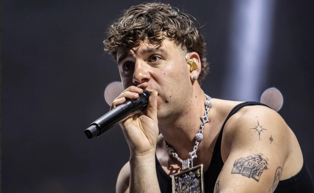 Quevedo durante el concierto en el Palacio de los Deportes en la Ciudad de México. Foto: César Vicuña/OCESA.