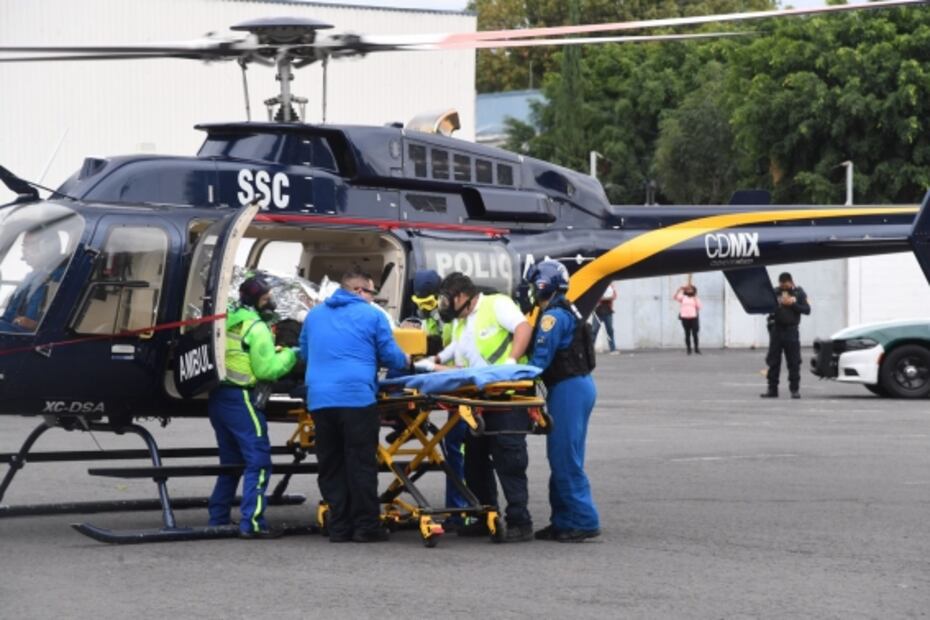 García Harfuch galardona a Cóndores de la Secretaría de Seguridad de la CDMX por rescate aéreo 