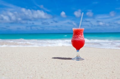 Disfruta el verano con estos refrescantes cocteles 