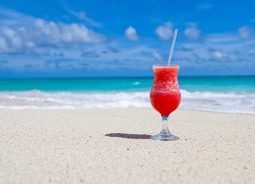 Disfruta el verano con estos refrescantes cocteles