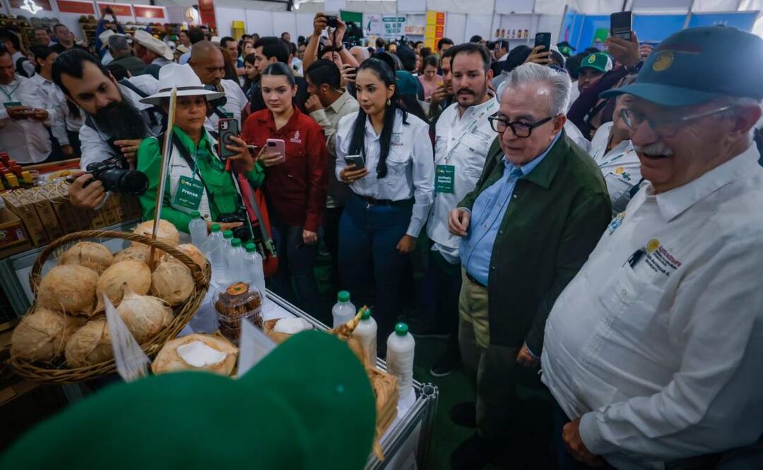 A la inauguración de la Expo Agro 2025 en Culiacán, Sinaloa asistieron el Gobernador Rubén Rocha y el Secretario de Agricultura y Desarrollo Rural, Julio Berdegué Sacristán (12/02/2025). Foto: Oficial