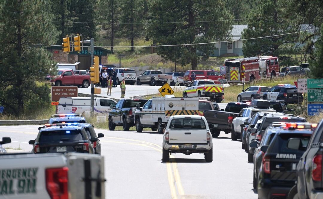 Tiroteo en escuela de Denver deja tres adolescentes heridos graves. Foto: AP