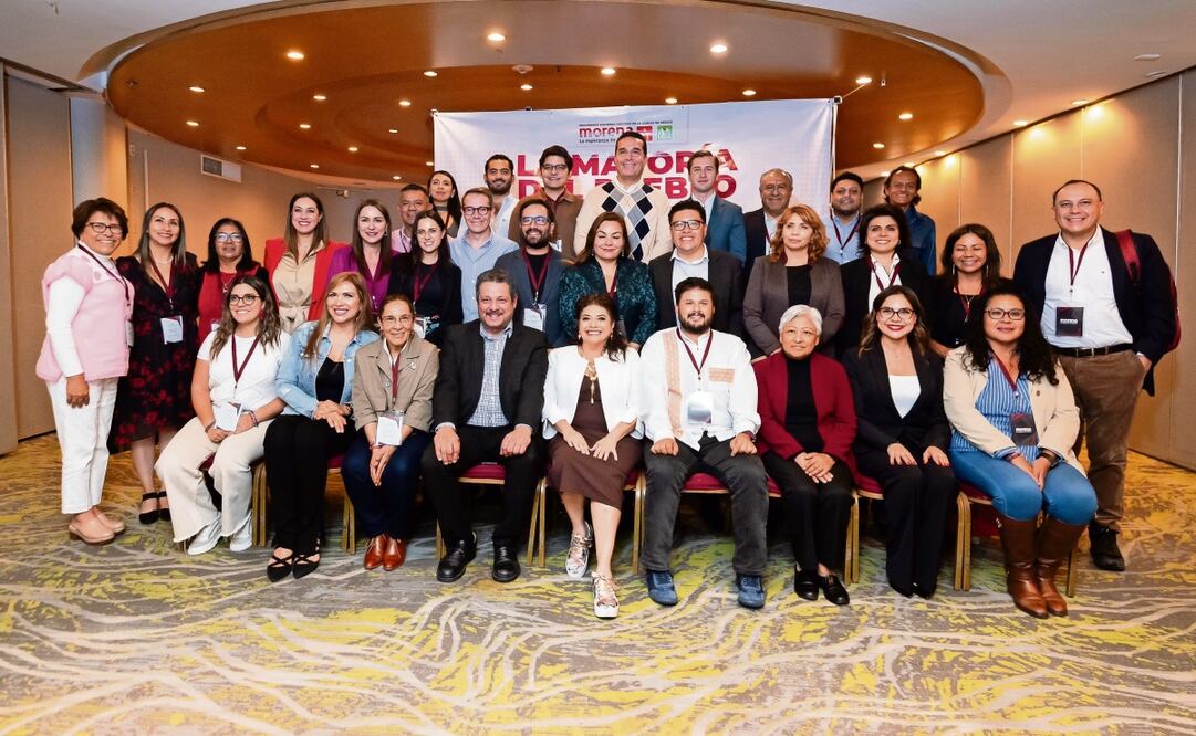 Clara Brugada y legisladores electos de Morena y PT. Foto: Especial