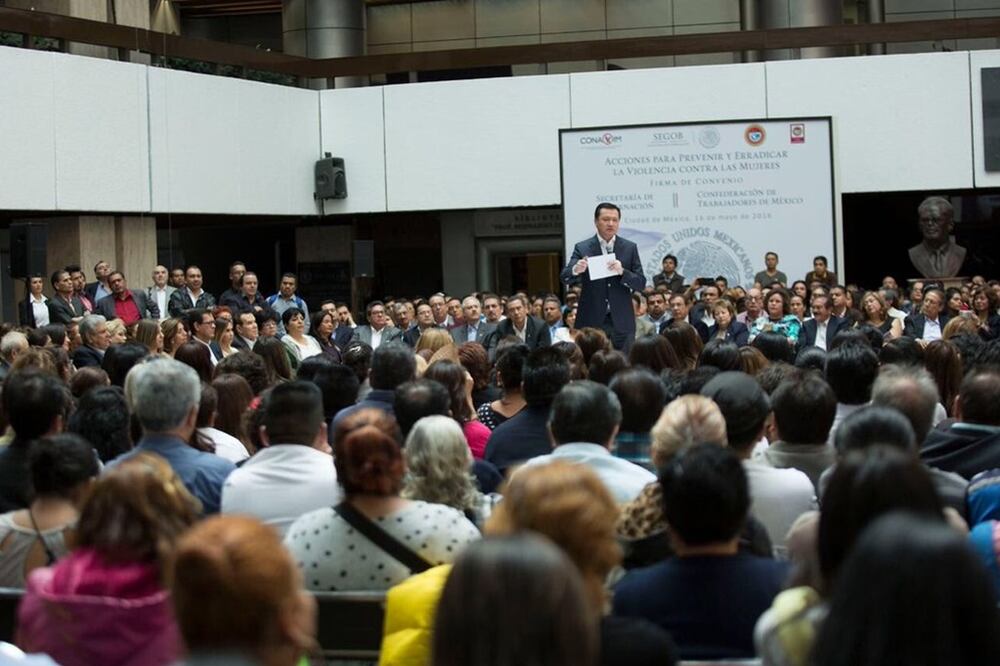 Imagen tomada del Twitter de Miguel Ángel Osorio Chong