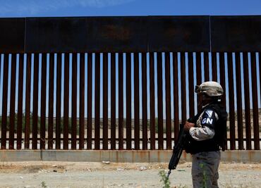 Mexico-U.S. border: drug cartels and migration