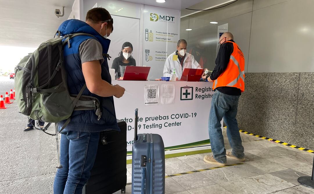 MDT Laboratorio Clínico, no solo no está autorizado por el InDRE sino que procesa por sí mismo sus pruebas. Foto: Lucía Vergara