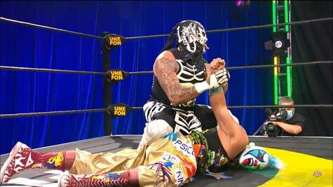 Pentagón Jr. es campeón de 'Lucha Fighter' de la Triple A