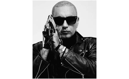 La historia de Leafar Seyer, el mexicano que empezó como chef y creó el cholo goth con Prayers