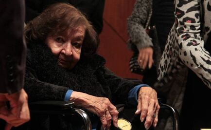 Jóvenes autores celebran la obra de Amparo Dávila