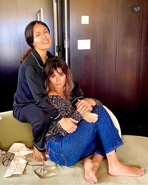 Salma Hayek y Penélope Cruz. Fuente: Instagram @salmahayek
