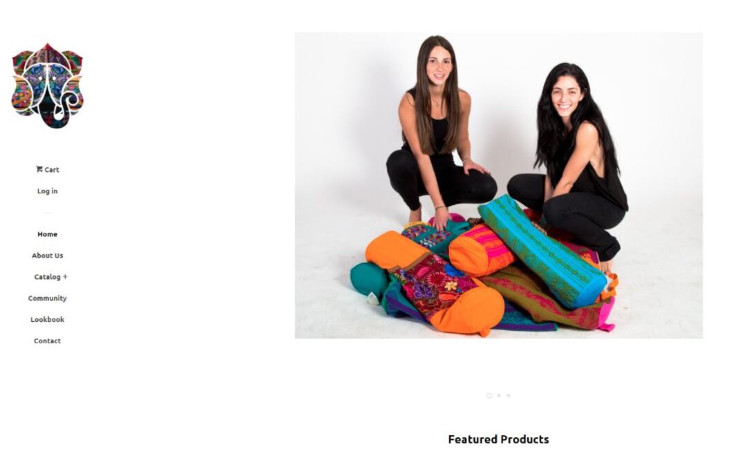 Kumbelele: Ofrece una selección de accesorios bordados 100% a mano por distintas comunidades indígenas de México y el mundo.