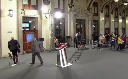 Alerta sísmica interrumpe la mañanera de AMLO