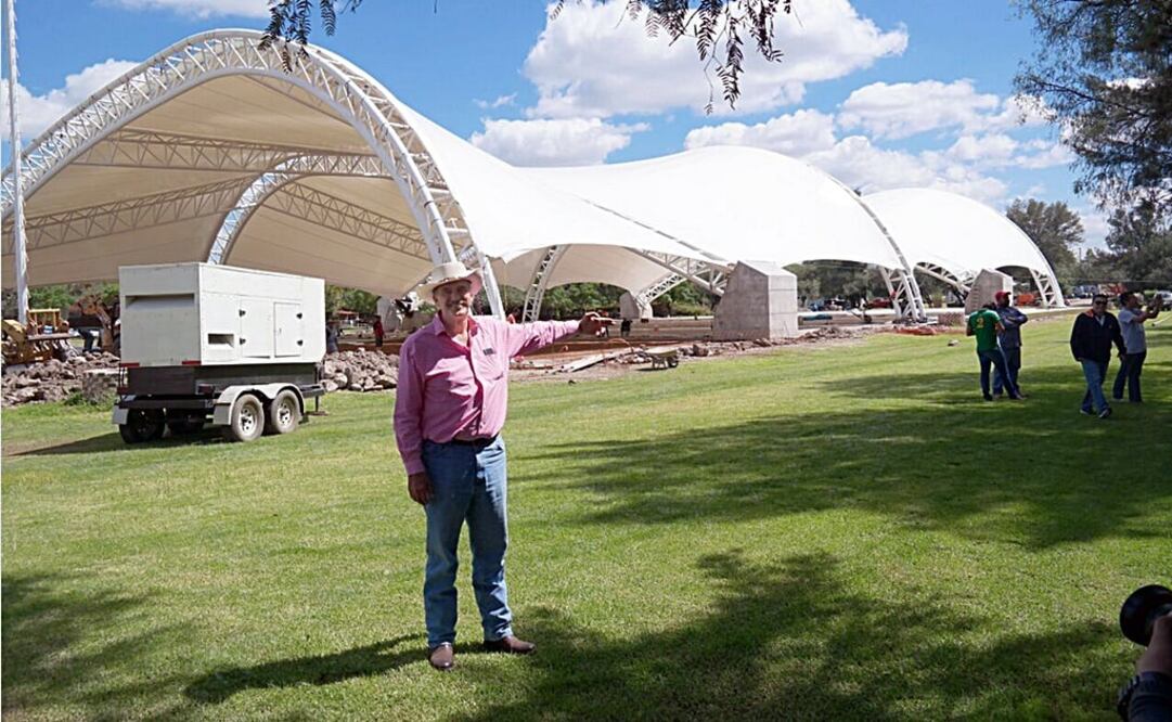 Transforma Fox rancho y Centro en "recinto ferial"