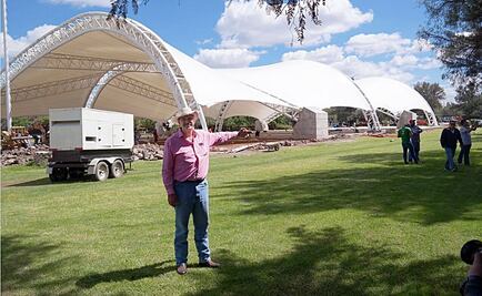 Transforma Fox rancho y Centro en "recinto ferial"