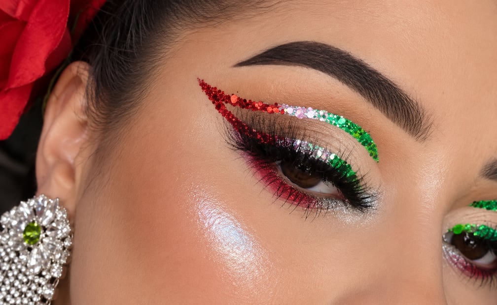 Un trazo puede cambiar todo tu look en esta idea. Foto: Imagen generada con IA