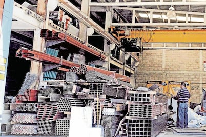 Búrquez va por freno a proteccionismo en industrias