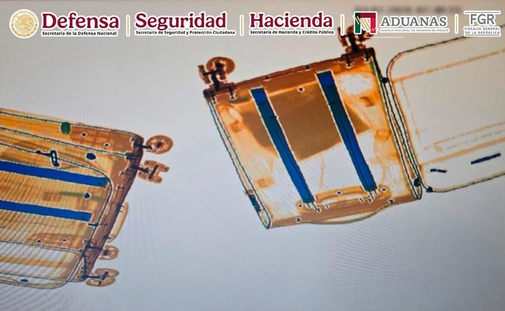 Personal de Aduanas identificó en el Aeropuerto Internacional de Cancún un equipaje procedente de Bogotá, Colombia, que ocultaba en un doble fondo 2.66 kilos de clorhidrato de ketamina. Foto: Especial