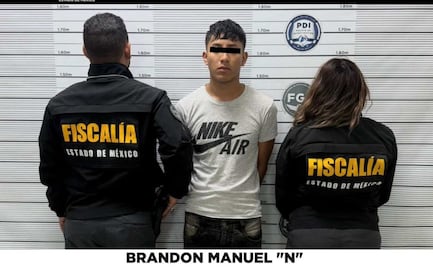 Detienen a joven por presuntamente prender fuego a un vehículo en Ecatepec; dijo pertenecer al CJNG