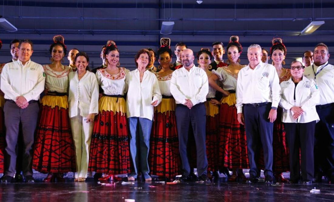 El Comisionado Nacional de Seguridad, Renato Sales Heredia y la Secretaria de Cultura, María Cristina García Cepeda. Foto: Cortesía INBA