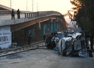 Volcadura afecta circulación sobre Periférico, en GAM