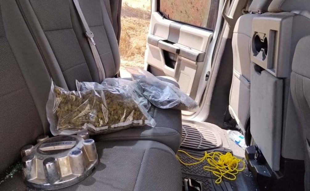 Localización de campamento, y aseguramiento de municiones y droga en Sinaloa. Foto: Secretaría de Marina (Semar).