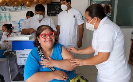 Quintana Roo lidera vacunación nacional; aplica 330 mil dosis y supera meta prevista