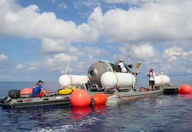 Francia envía robot para buscar sumarino desaparecido que visitaría restos del Titanic