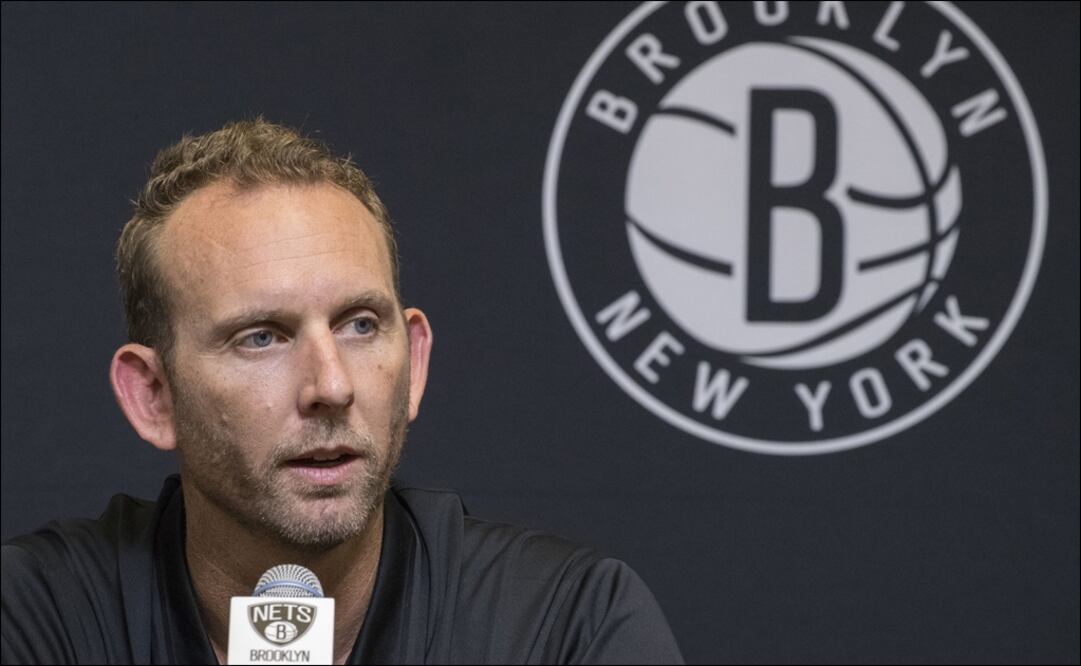 Entró sin autorización a los vestidores de los árbitros en el Juego 4