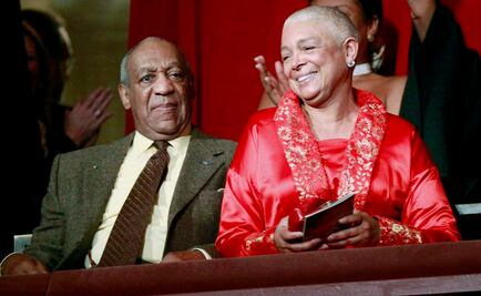 Esposa de Cosby deberá declarar bajo juramento