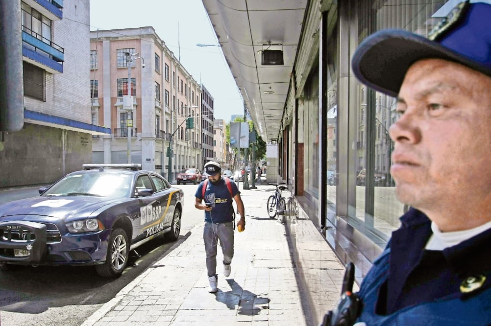 De acuerdo con Javier , comerciante, la crisis de seguridad en la zona centro de la Ciudad comenzó con la llegada de El Gaznate al Cártel Unión de Tepito. Foto: CARLOS MEJÍA. EL UNIVERSAL
