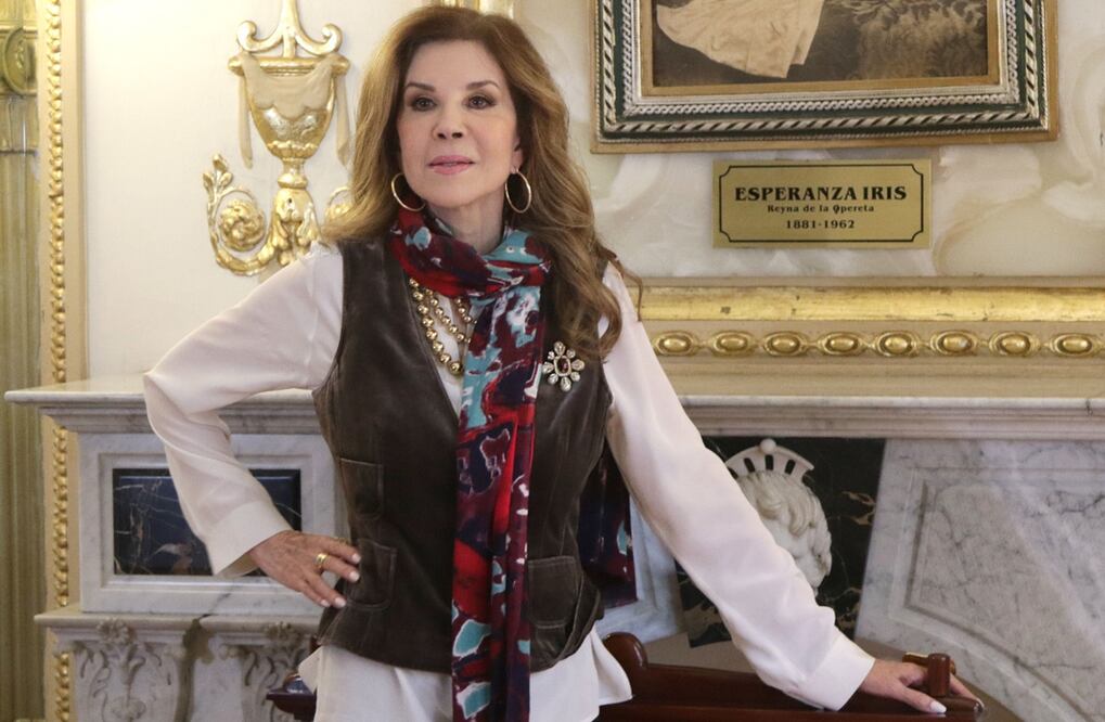 La cantante Guadalupe Pineda en conferencia de prensa en el Teatro de la Ciudad Esperanza Iris. 
Foto: EL UNIVERSAL / Carlos Mejía