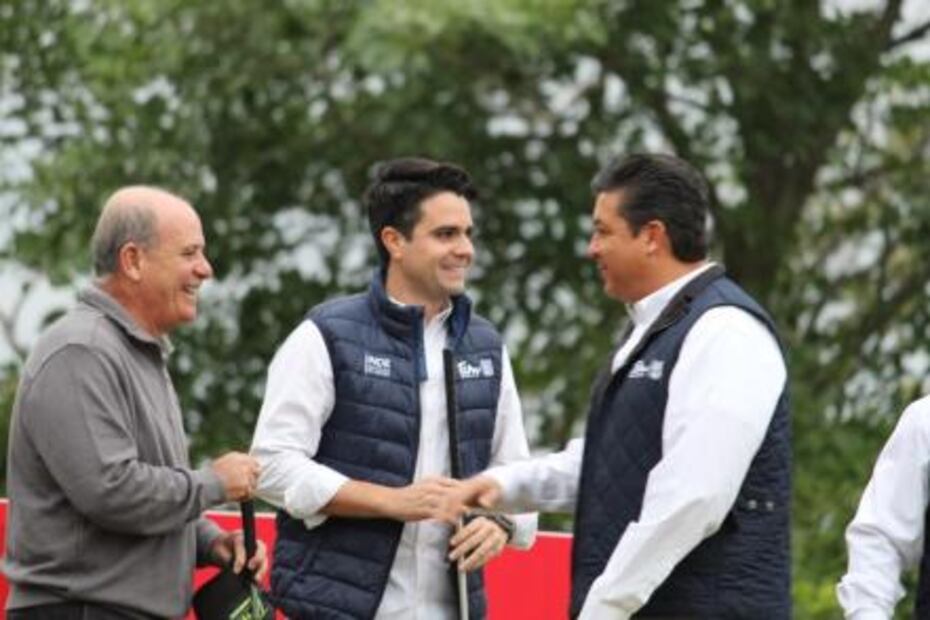 Dio inicio el Tour de Golf Profesional