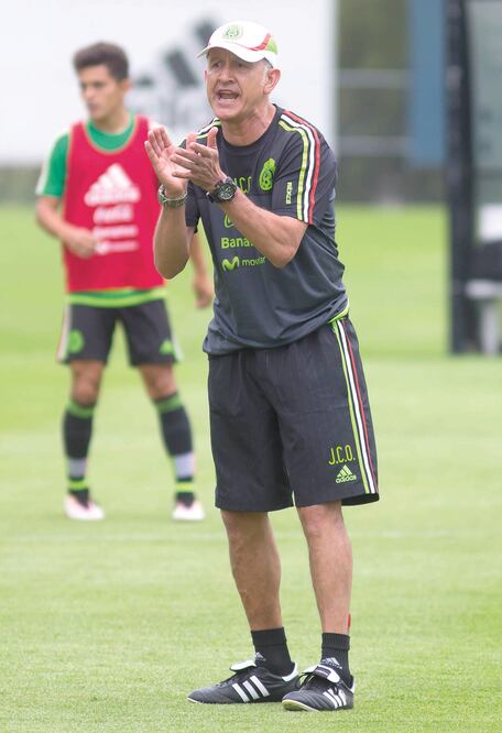 Juan Carlos Osorio trabaja con equipo incompleto todavía (IMAGO7)