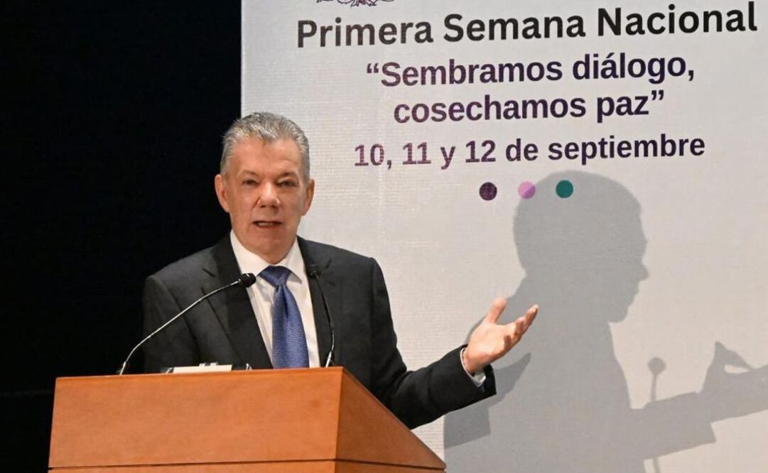 Juan Manuel Santos, expresidente de Colombia y Premio Nobel de la Paz en 2016, participa en la Primera Semana de Cultura de la Paz convocada por la UNAM (12/09/25) Foto: Especial