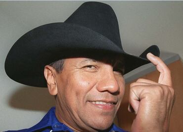 Bronco invita a disfrutar su show en el Vive Latino