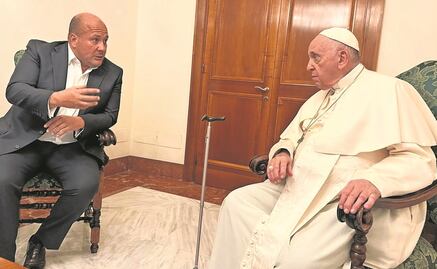 Alfaro se reúne con el papa Francisco en Italia