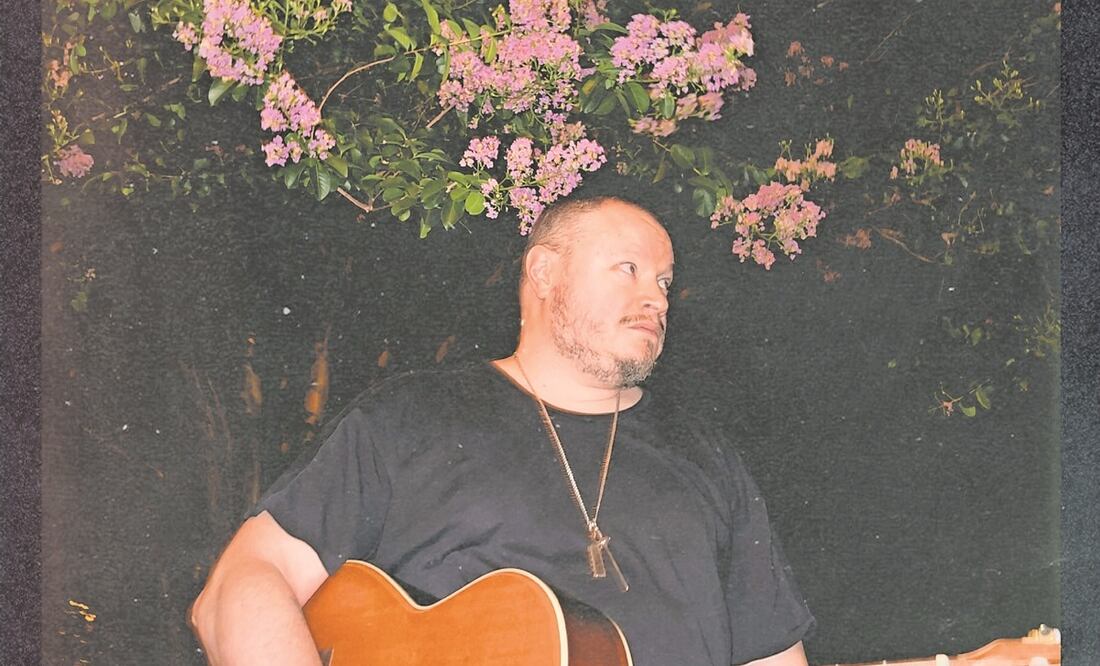 El cantautor asegura que ha aprendido a trabajar sin volverse loco; este año tuvo gira con su compañero Noel y a la vez trabajó en nuevos temas. Foto: Sony Music