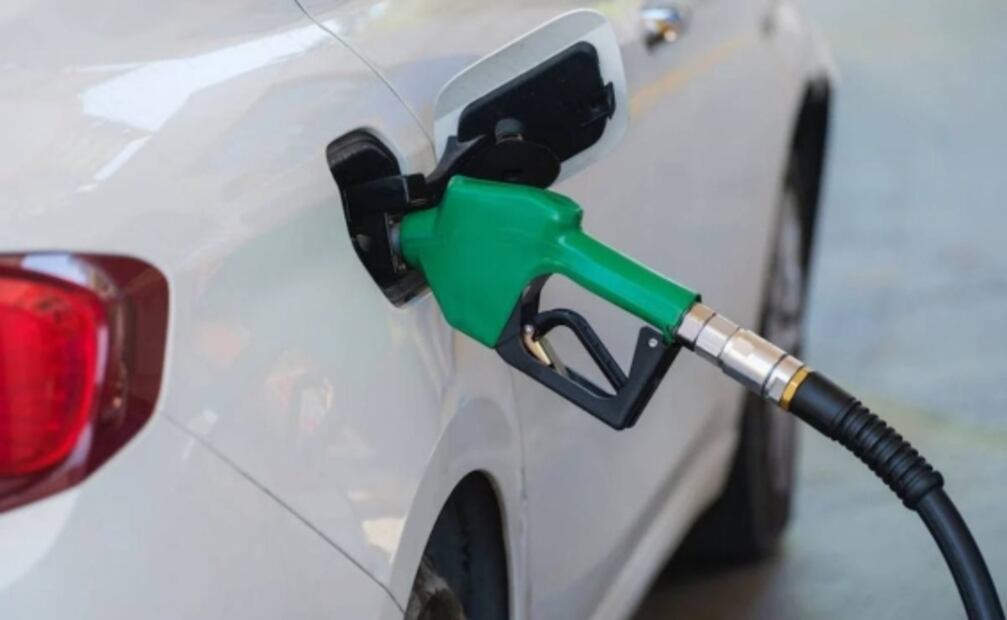 Disminuye el pago de impuestos con la deducción de gasolina. Foto: Pixabay