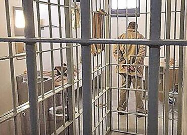 “El Chapo” still wants movie about his life