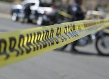 Habitantes queman patrulla al no poder linchar a presunto ladrón en Puebla