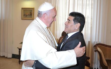 Papa Francisco dice recordar con afecto a Diego Armando Maradona